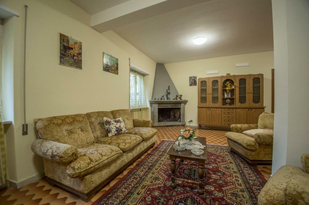 Bed and Breakfast Residenzadelia Ronciglione  Exterior foto