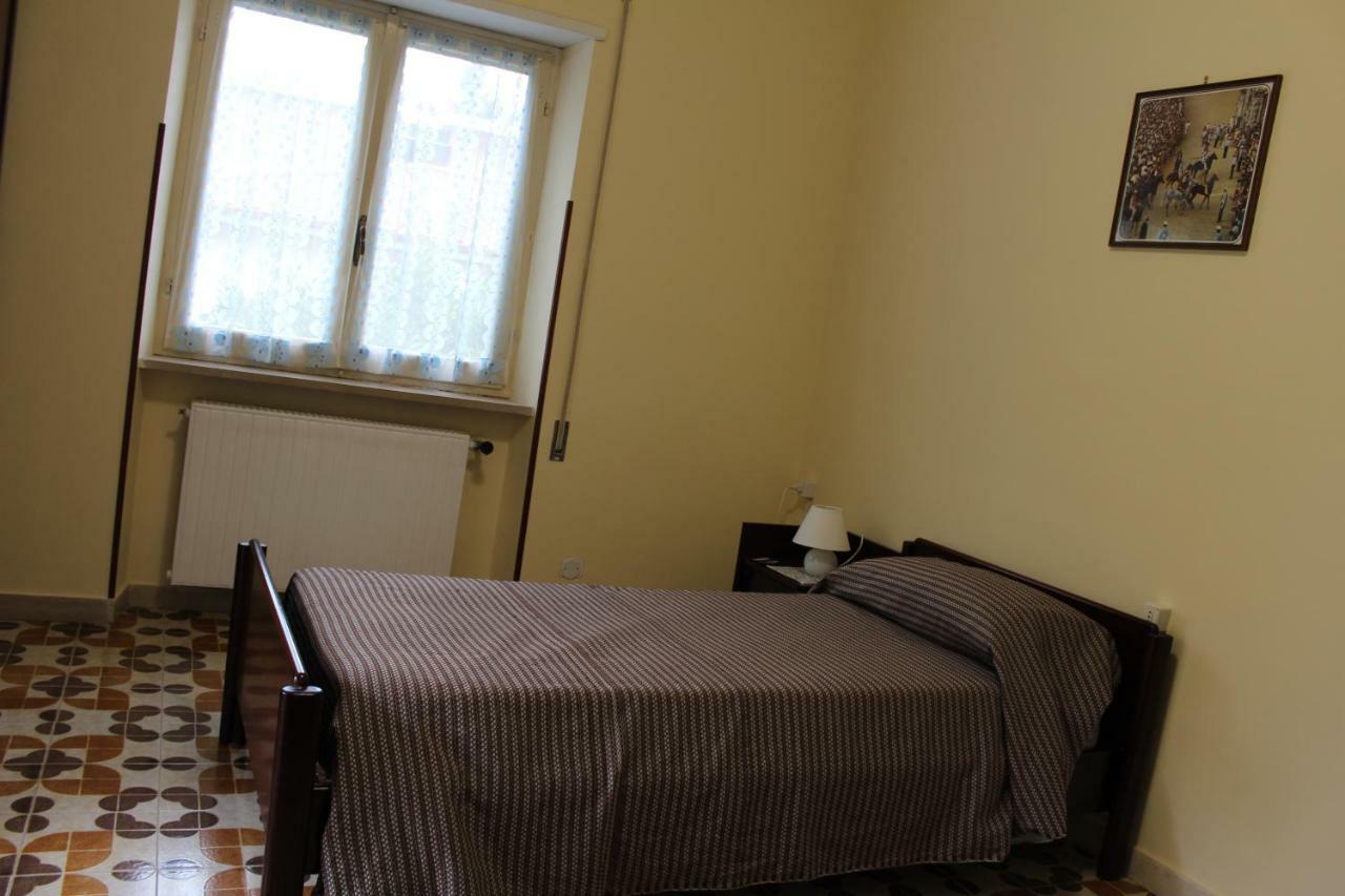 Bed and Breakfast Residenzadelia Ronciglione  Exterior foto