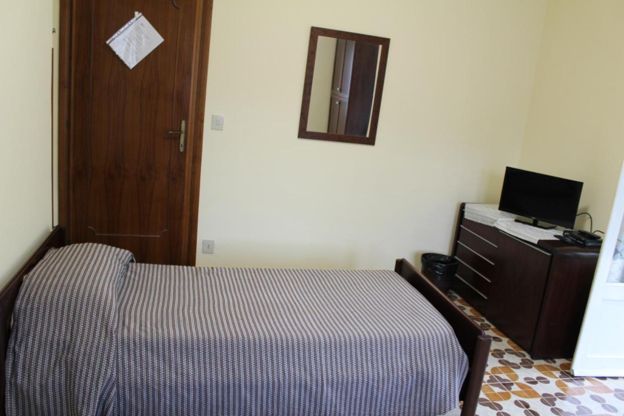 Bed and Breakfast Residenzadelia Ronciglione  Exterior foto